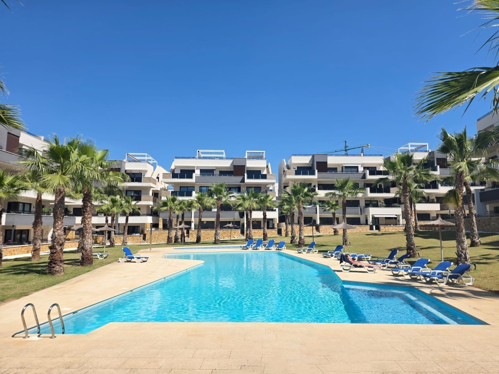 For sale - 2 Bedroom 2 Bathroom Apartment in Orihuela Costa - Costa Blanca  - Alicante