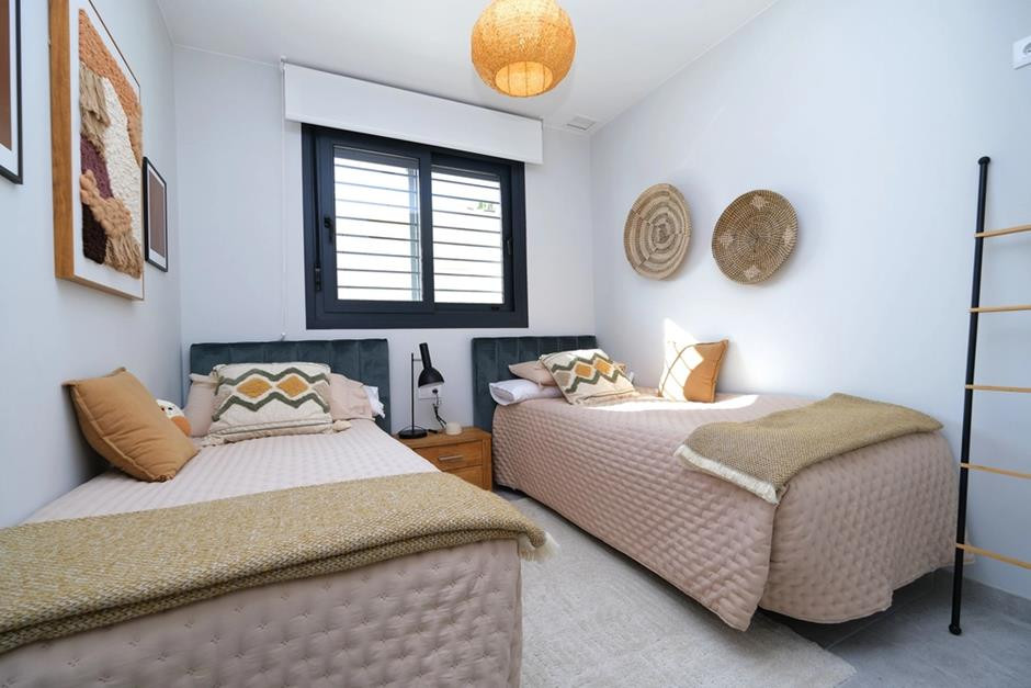 For sale - 2 Bedroom 1 Bathroom Apartment in Villamartin - Costa Blanca  - Alicante