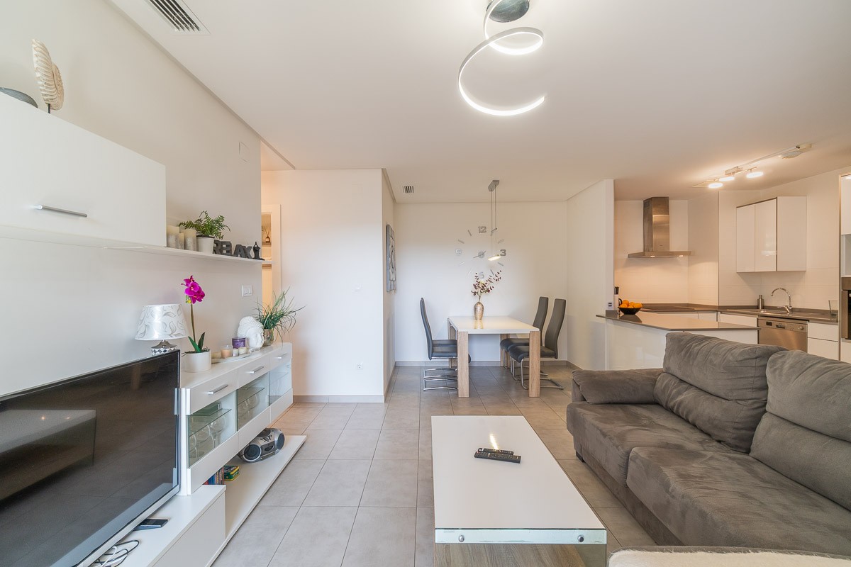 For sale - 2 Bedroom 2 Bathroom Apartment in Villamartin - Costa Blanca  - Alicante