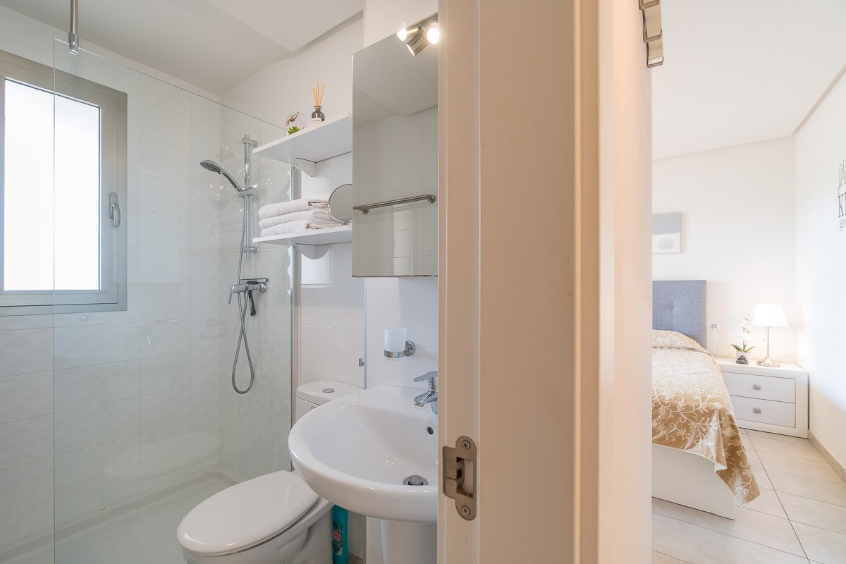 For sale - 2 Bedroom 2 Bathroom Apartment in Villamartin - Costa Blanca  - Alicante