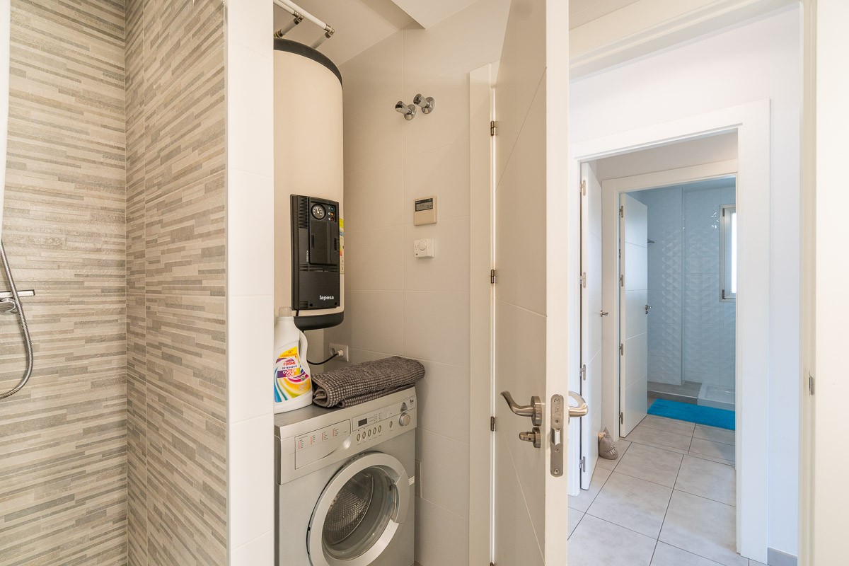 For sale - 2 Bedroom 2 Bathroom Apartment in Villamartin - Costa Blanca  - Alicante