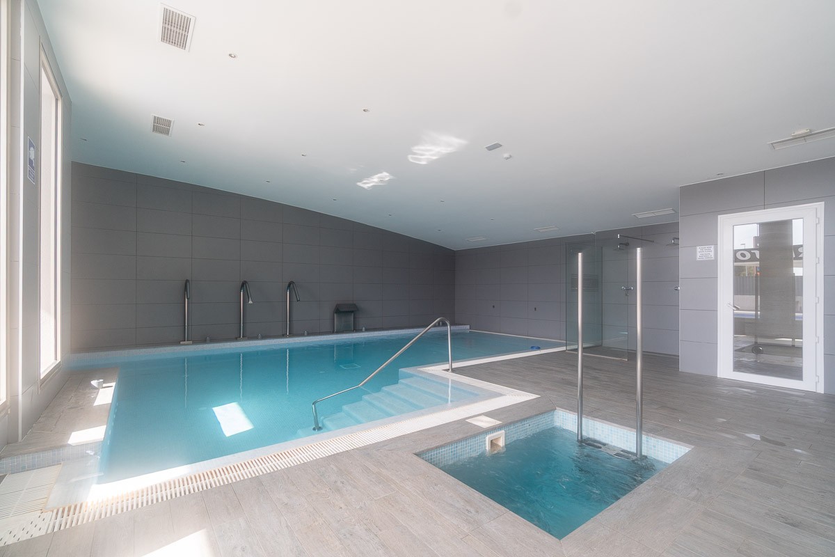 For sale - 2 Bedroom 2 Bathroom Apartment in Villamartin - Costa Blanca  - Alicante