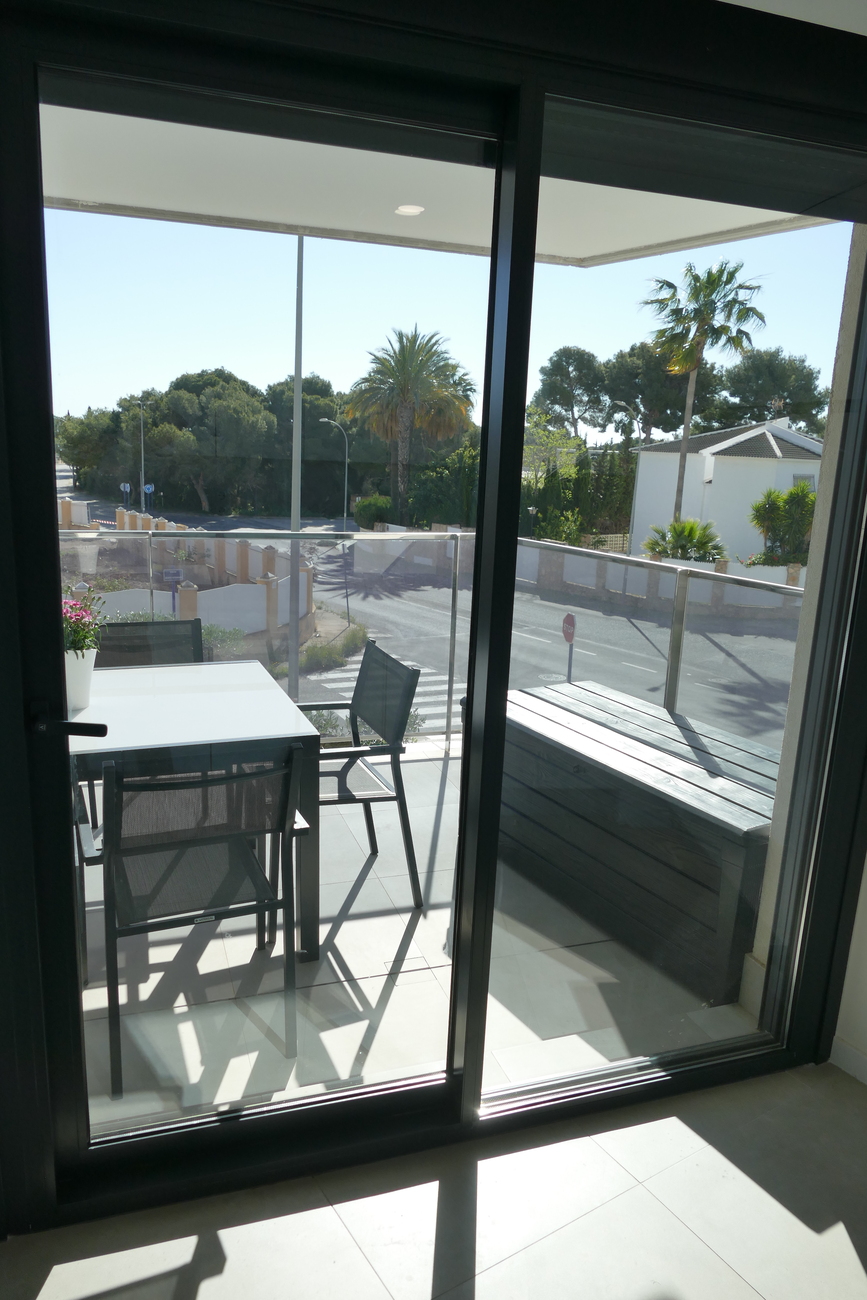 For sale - 2 Bedroom 2 Bathroom Apartment in Dehesa de Campoamor - Costa Blanca  - Alicante