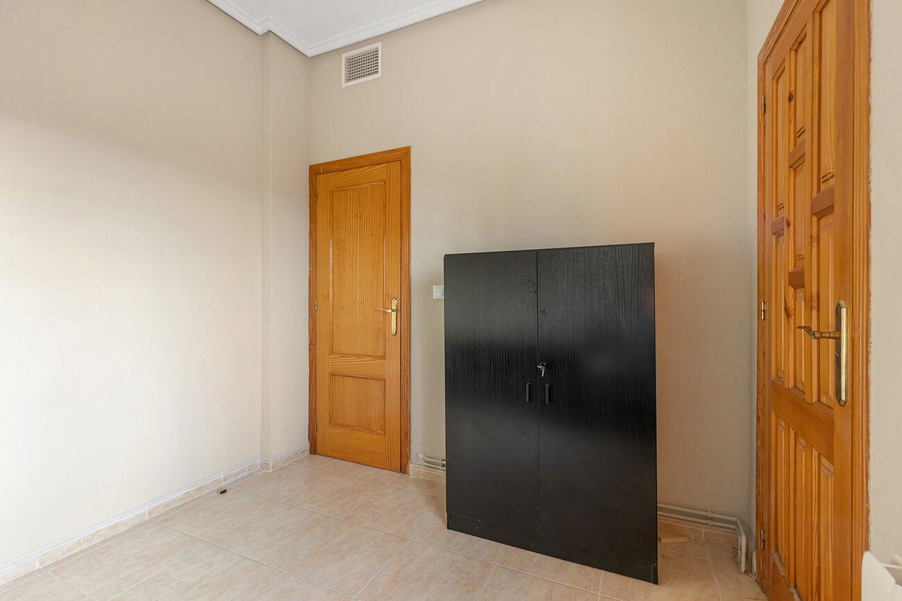 For sale - 4 Bedroom 2 Bathroom Villa in Ciudad Quesada -  - Alicante