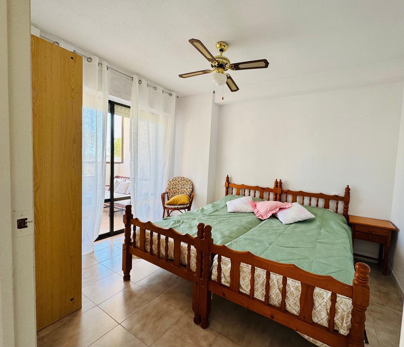 For sale - 3 Bedroom 1 Bathroom Apartment in Torrevieja - Cabo Cervera  - Alicante