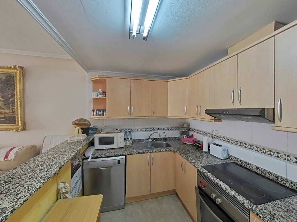 4 Bedroom 2 Bathroom Apartment in Torrevieja