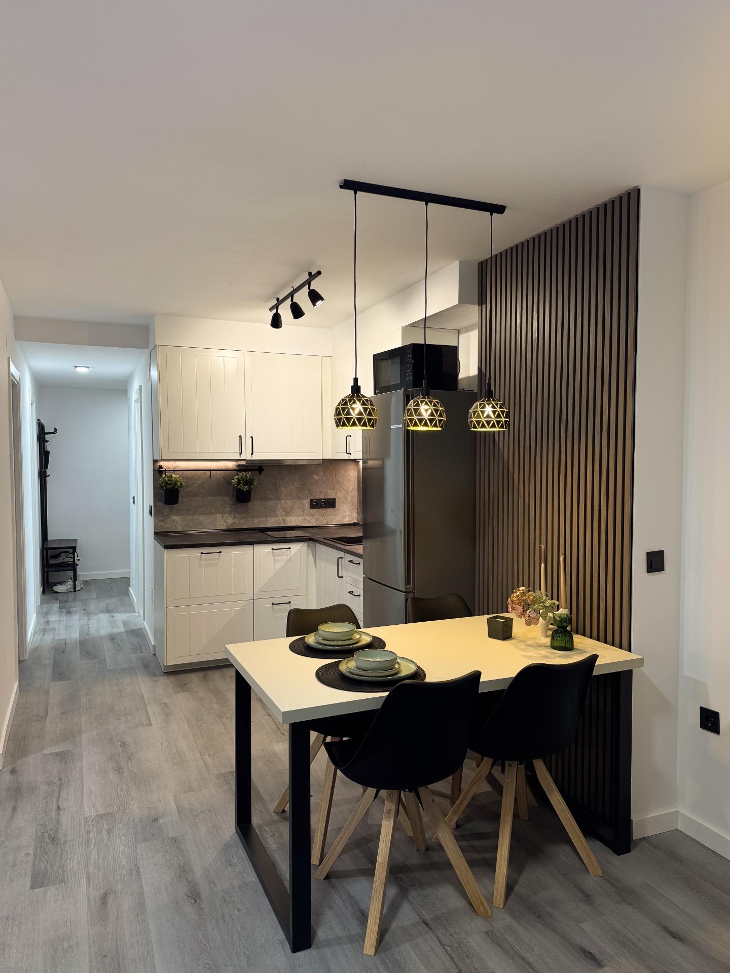 For sale - 2 Bedroom 1 Bathroom Apartment in Torrevieja - Curva Del Palangre  - Alicante