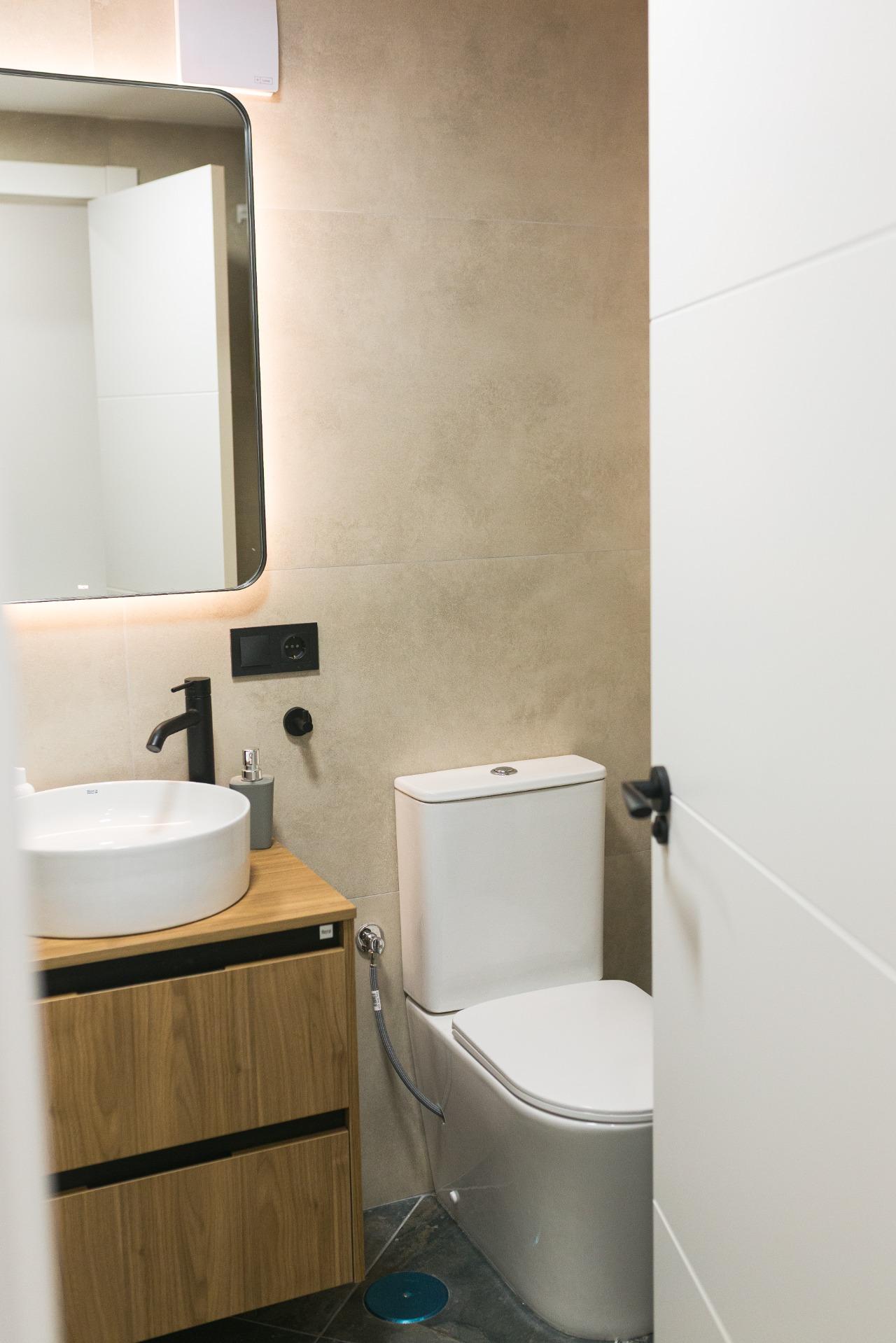 For sale - 2 Bedroom 1 Bathroom Apartment in Torrevieja - Curva Del Palangre  - Alicante