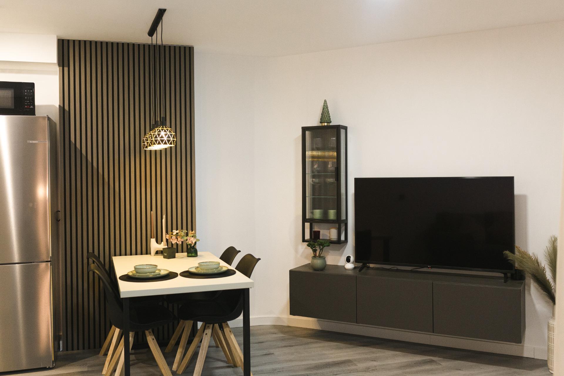 For sale - 2 Bedroom 1 Bathroom Apartment in Torrevieja - Curva Del Palangre  - Alicante