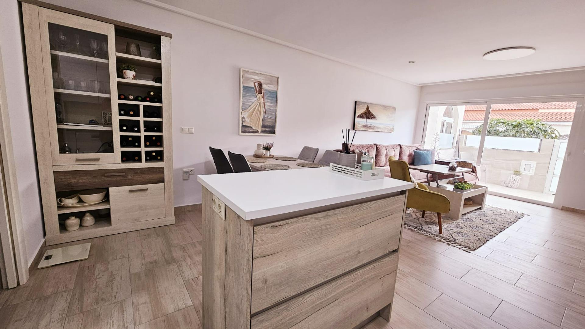 For sale - 2 Bedroom 2 Bathroom Duplex in Torrevieja - La Siesta  - Alicante