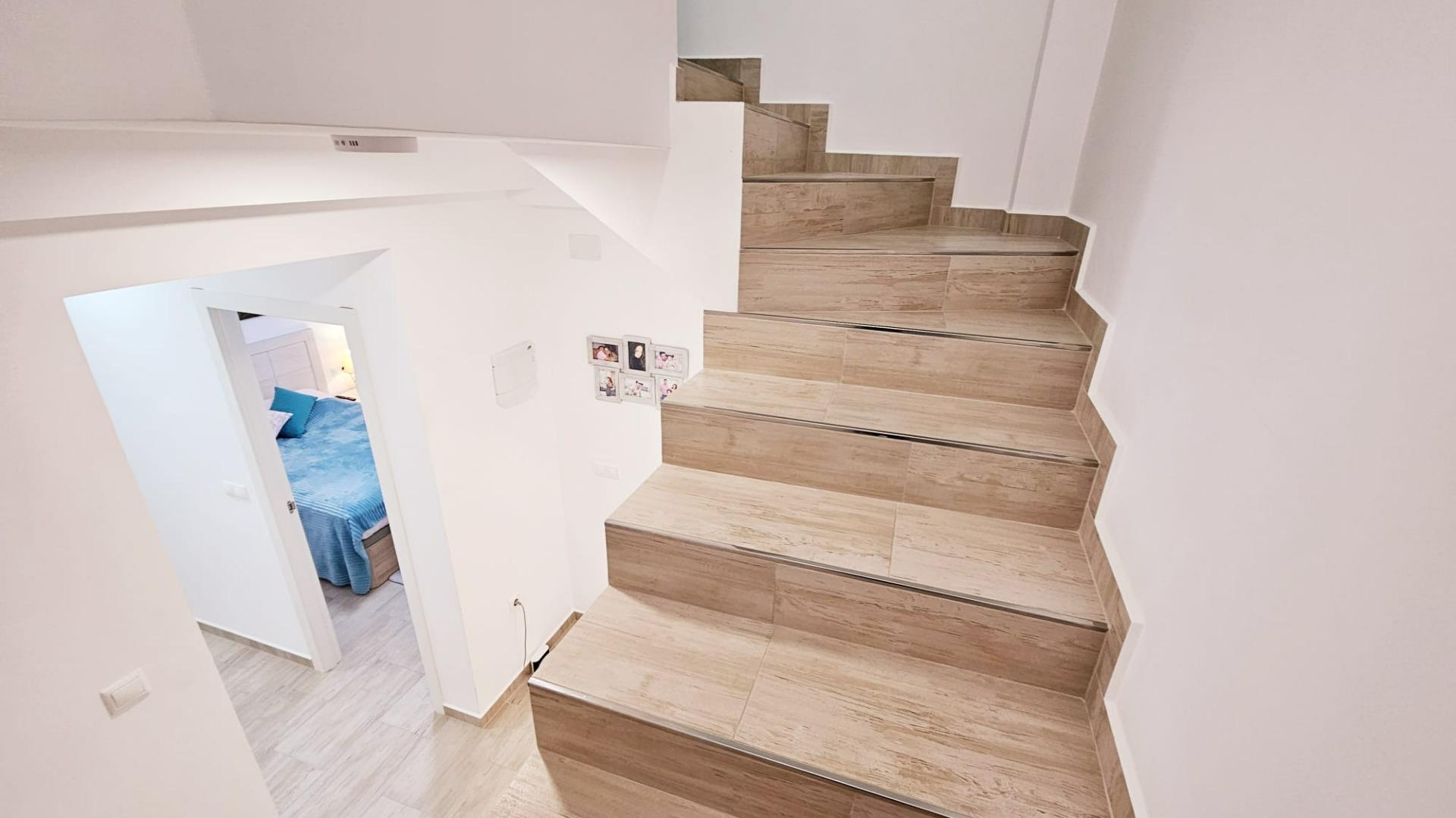 For sale - 2 Bedroom 2 Bathroom Duplex in Torrevieja - La Siesta  - Alicante