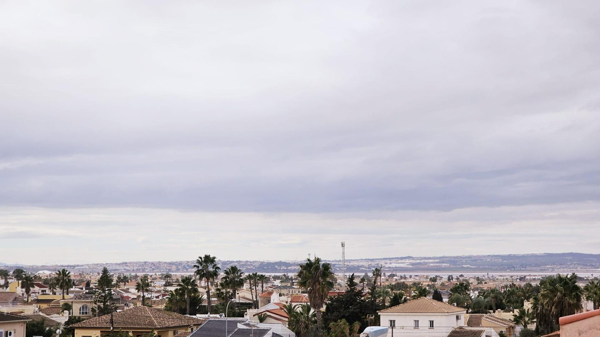 For sale - 2 Bedroom 2 Bathroom Duplex in Torrevieja - La Siesta  - Alicante