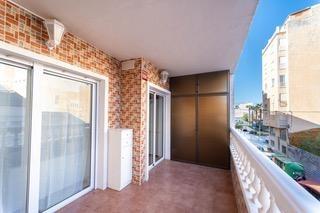 For sale - 4 Bedroom 2 Bathroom Apartment in Torrevieja - Playa Del Cura  - Alicante