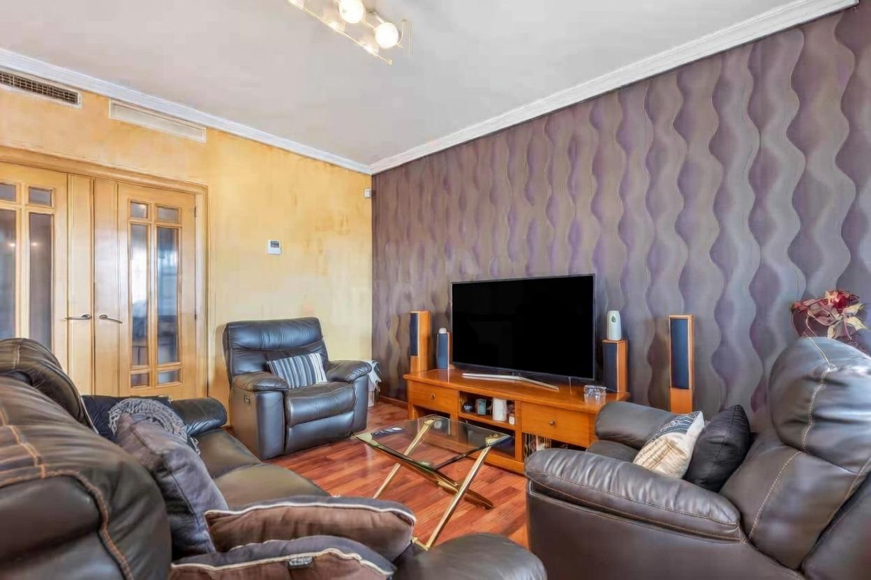 For sale - 4 Bedroom 2 Bathroom Villa in Torrevieja - aguas nuevas  - Alicante