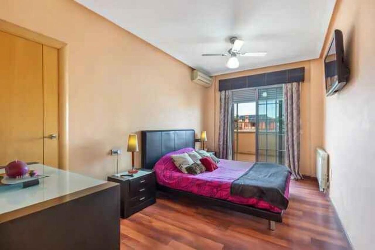 For sale - 4 Bedroom 2 Bathroom Villa in Torrevieja - aguas nuevas  - Alicante