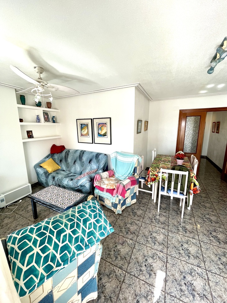 For sale - 3 Bedroom 2 Bathroom Penthouse in Torrevieja - Playa de cura  - Alicante