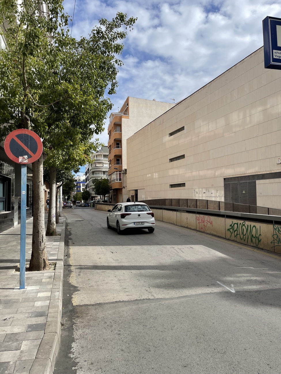 For sale - 3 Bedroom 2 Bathroom Penthouse in Torrevieja - Playa de cura  - Alicante