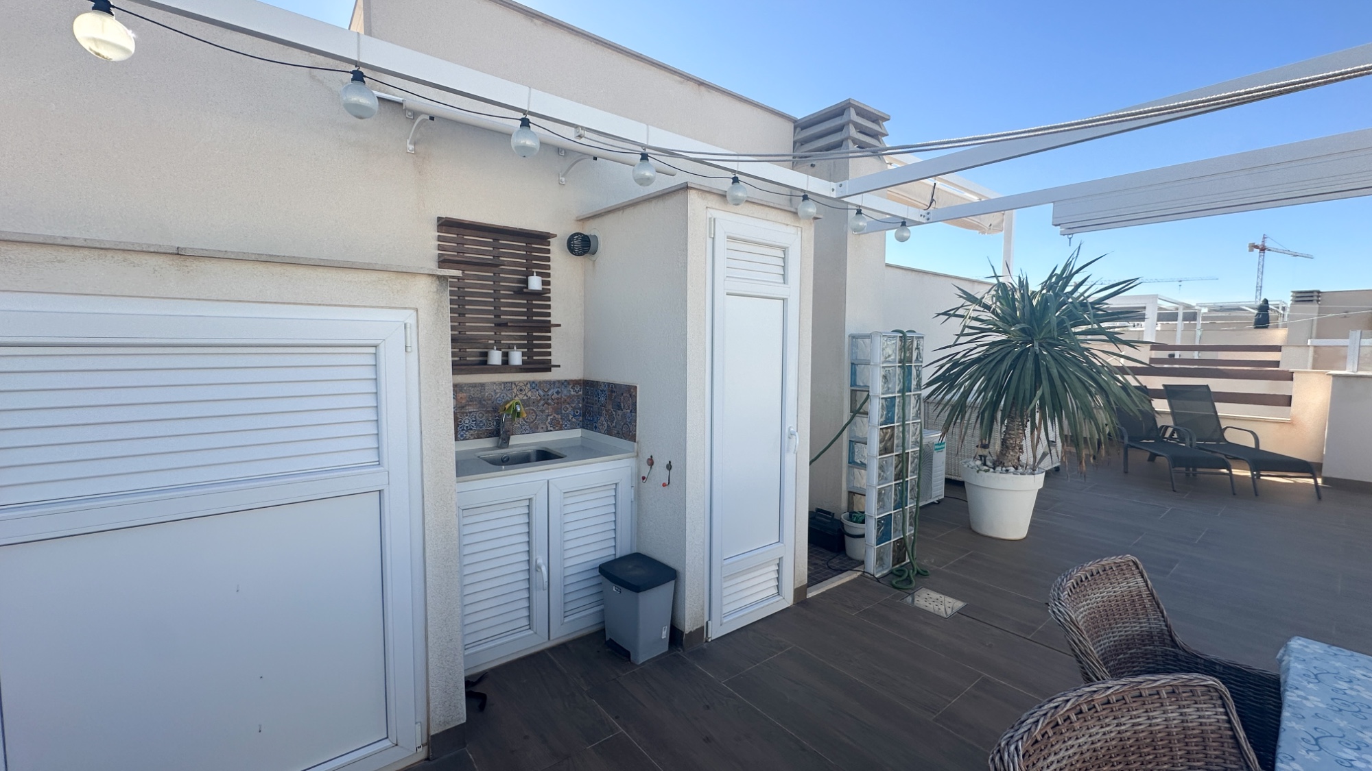 For sale - 3 Bedroom 2 Bathroom Apartment in Torrevieja - Costa Blanca  - Alicante