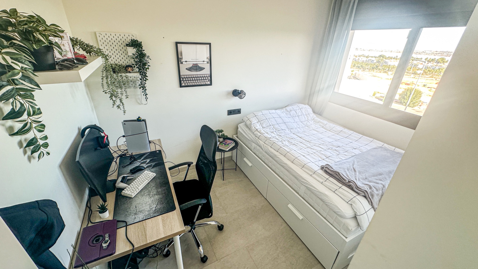 For sale - 3 Bedroom 2 Bathroom Apartment in Torrevieja - Costa Blanca  - Alicante