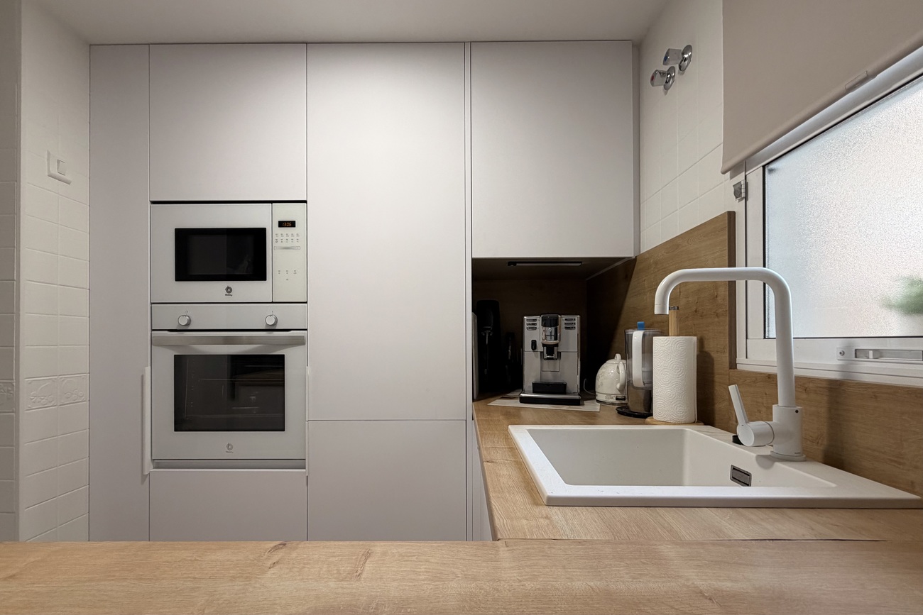 For sale - 3 Bedroom 2 Bathroom Apartment in Torrevieja - Costa Blanca  - Alicante