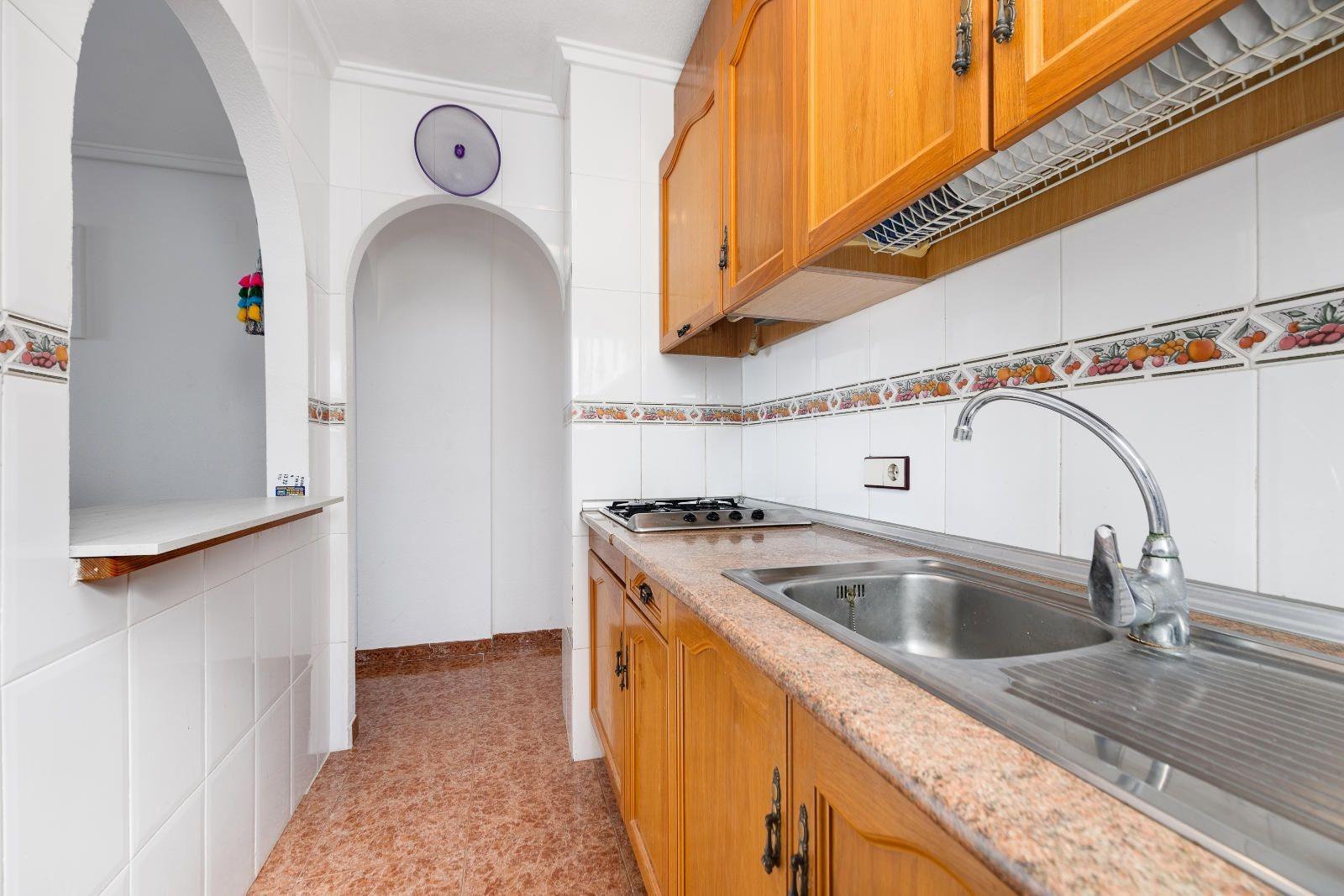 For sale - 2 Bedroom 1 Bathroom Penthouse in Torrevieja - Centro  - Alicante