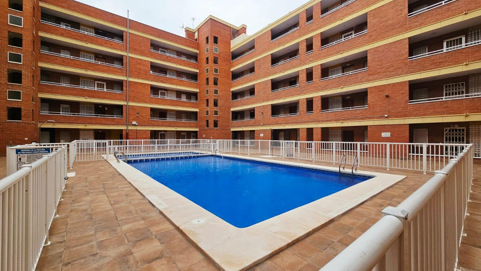 For sale - 2 Bedroom 1 Bathroom Apartment in Torrevieja - Playa De Los Naufragos  - Alicante