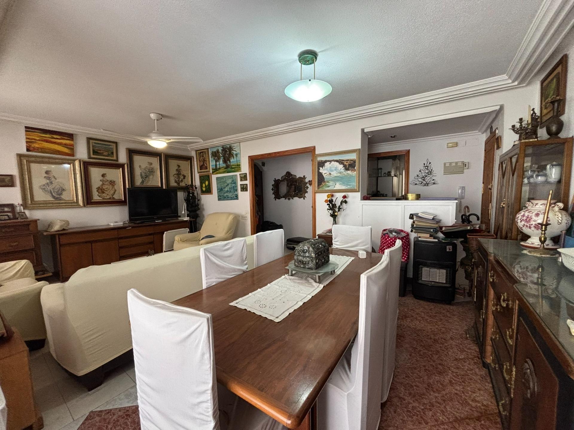 For sale - 2 Bedroom 1 Bathroom Apartment in Torrevieja - Torrevieja  - Alicante