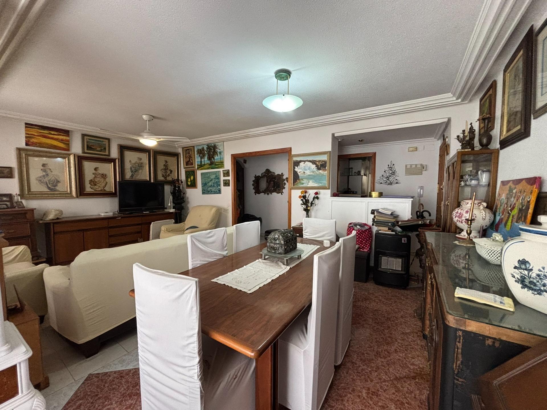 For sale - 2 Bedroom 1 Bathroom Apartment in Torrevieja - Torrevieja  - Alicante