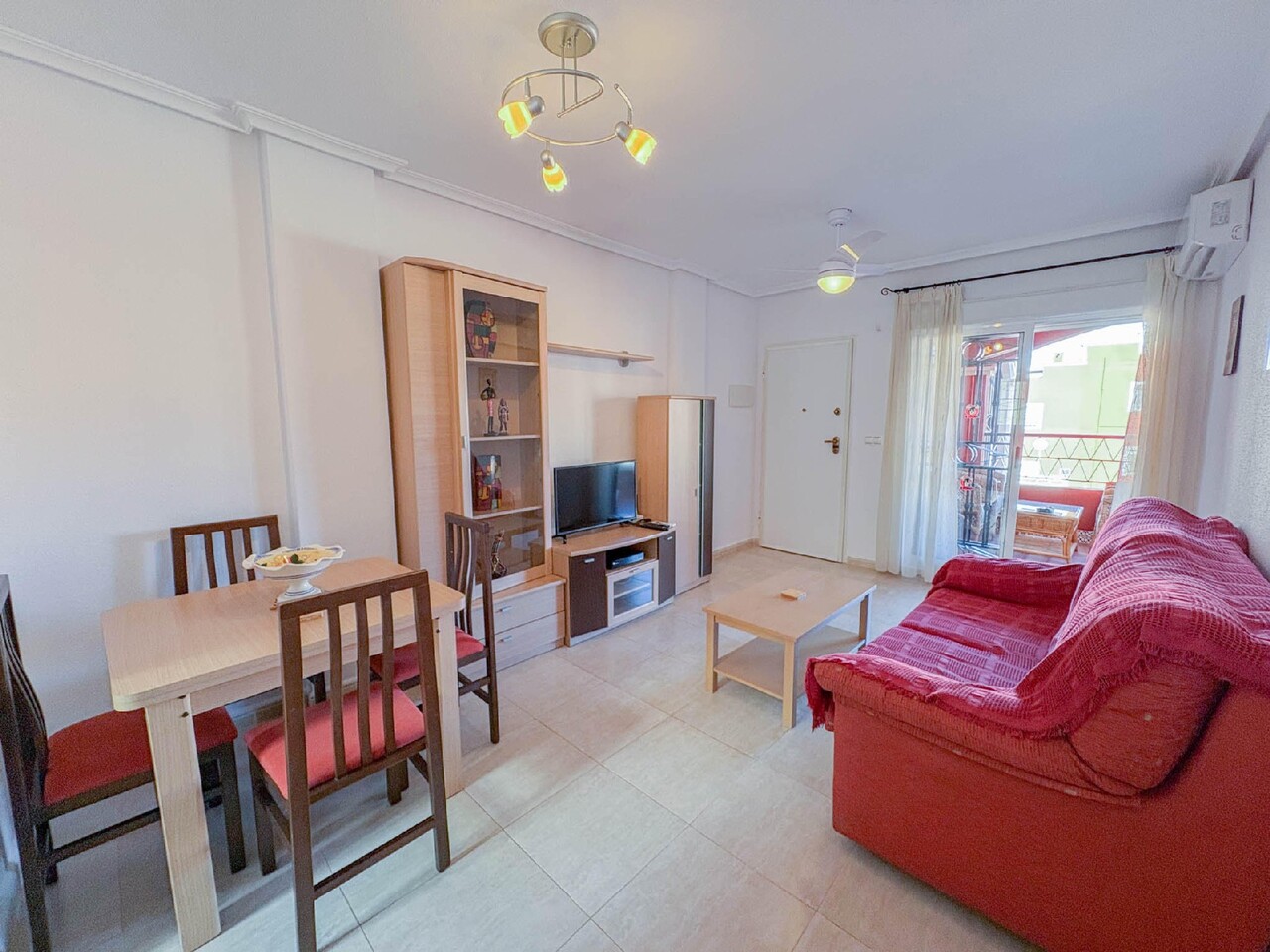 For sale - 2 Bedroom 2 Bathroom Apartment in Torrevieja - Costa Blanca  - Alicante