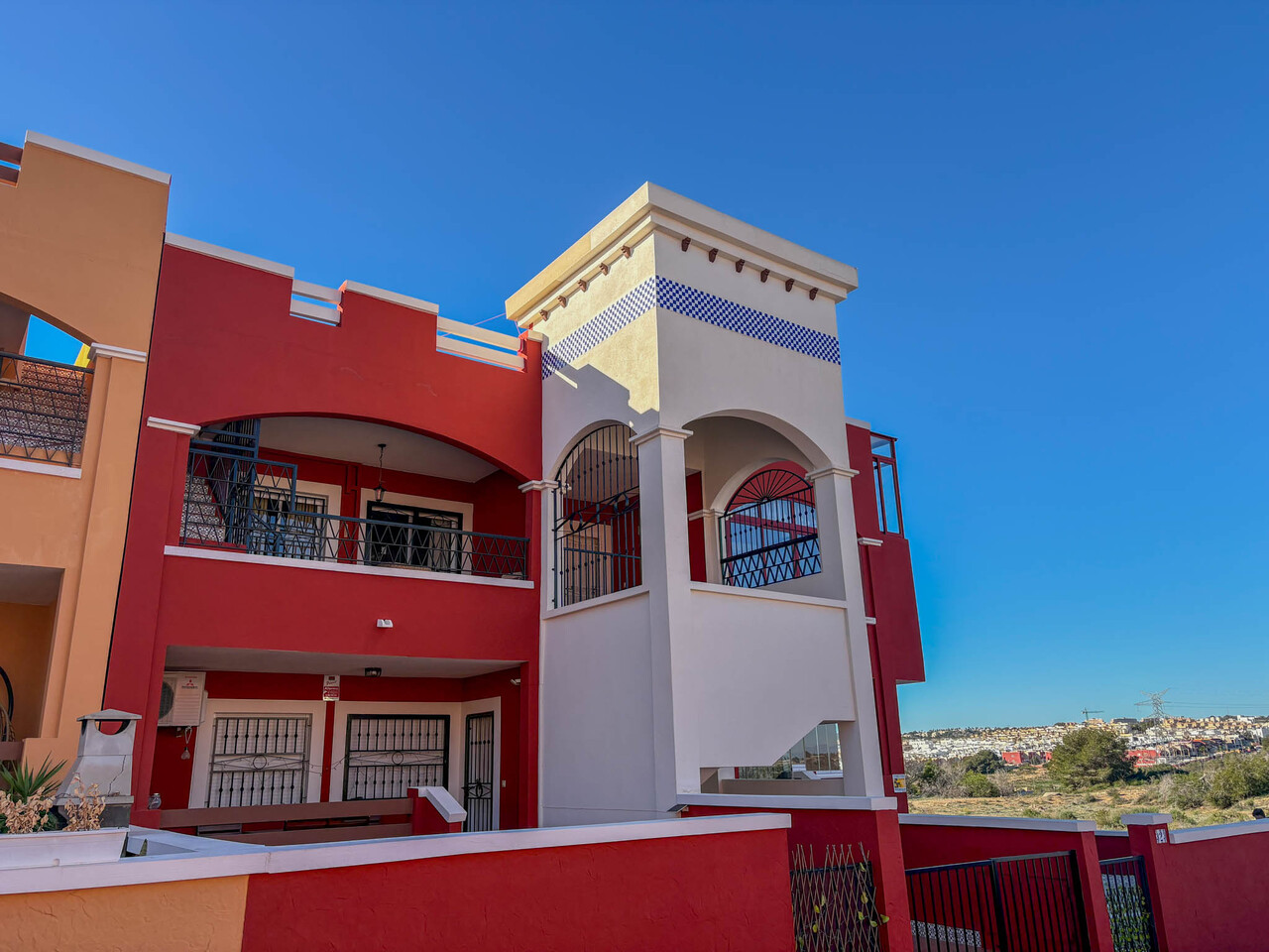 For sale - 2 Bedroom 2 Bathroom Apartment in Torrevieja - Costa Blanca  - Alicante