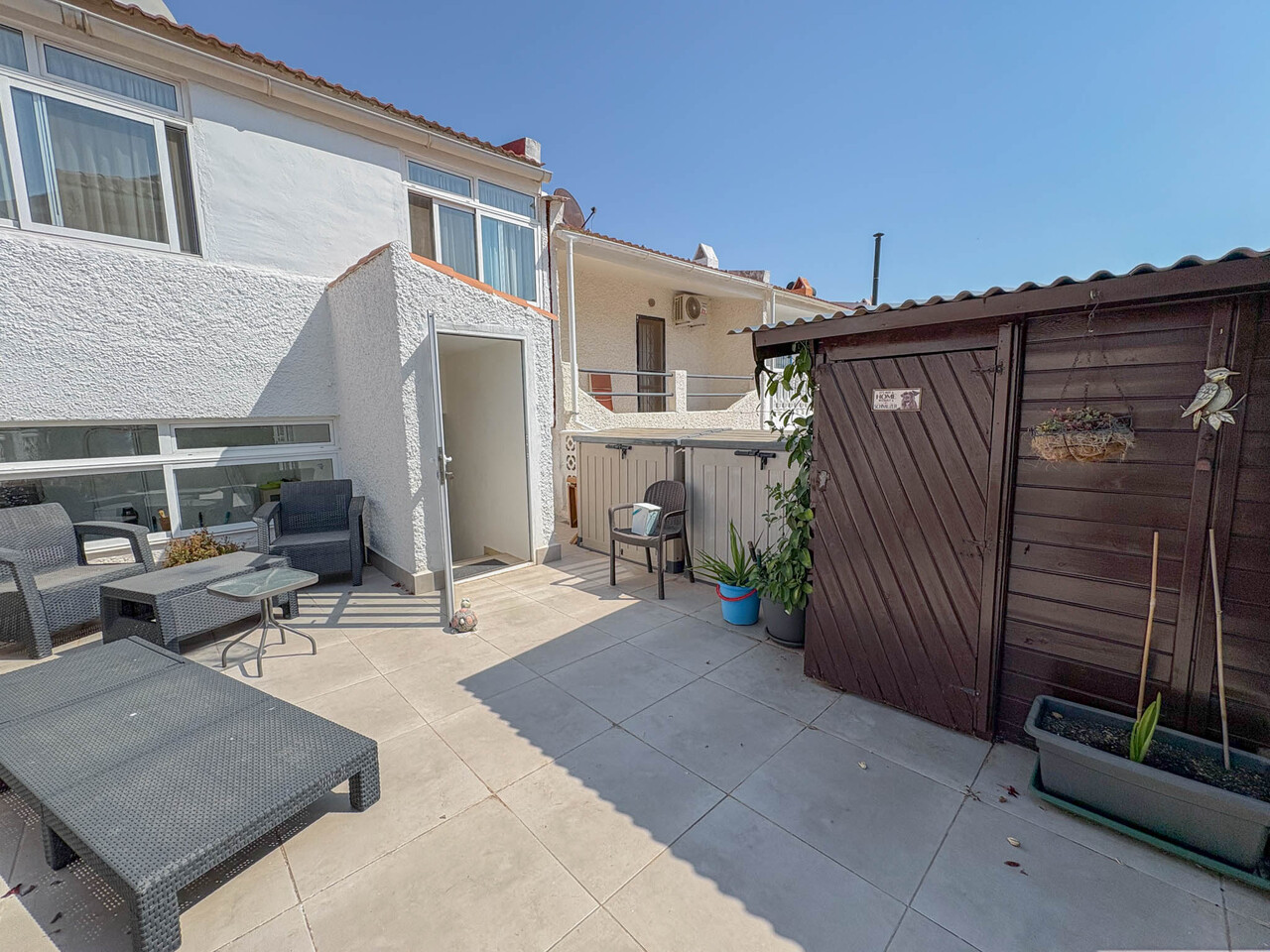 For sale - 3 Bedroom 2 Bathroom Town House in Torrevieja - Costa Blanca  - Alicante