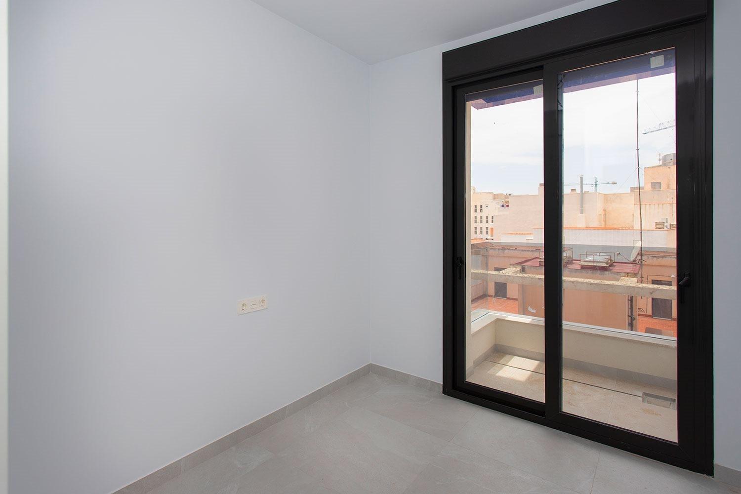 For sale - 2 Bedroom 2 Bathroom Apartment in Torrevieja - Playa Del Cura  - Alicante
