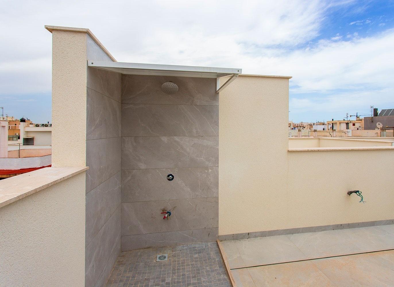 For sale - 2 Bedroom 2 Bathroom Apartment in Torrevieja - Playa Del Cura  - Alicante