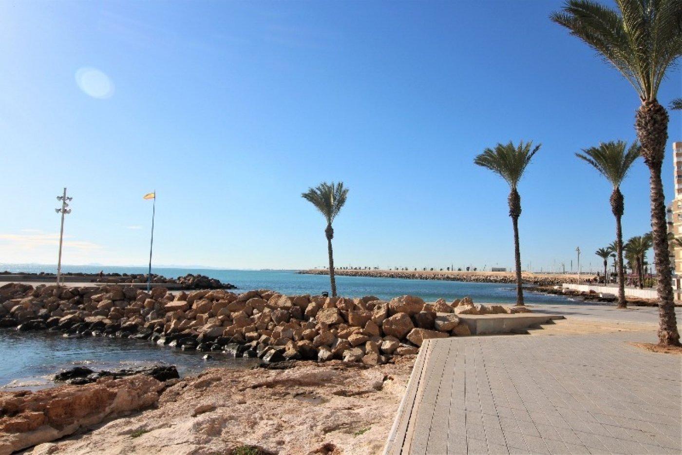 For sale - 2 Bedroom 2 Bathroom Apartment in Torrevieja - Playa Del Cura  - Alicante
