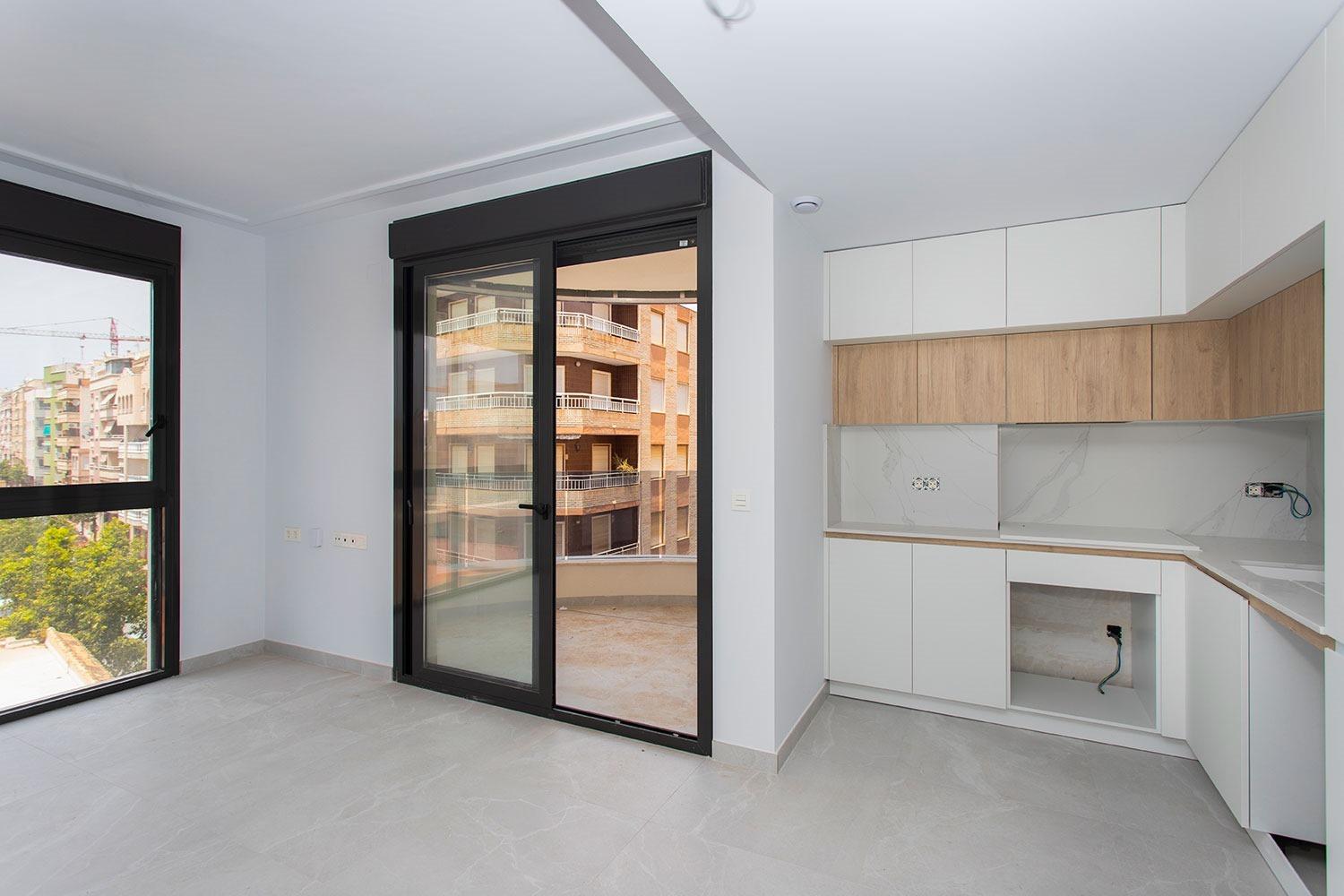 For sale - 2 Bedroom 2 Bathroom Apartment in Torrevieja - Playa Del Cura  - Alicante