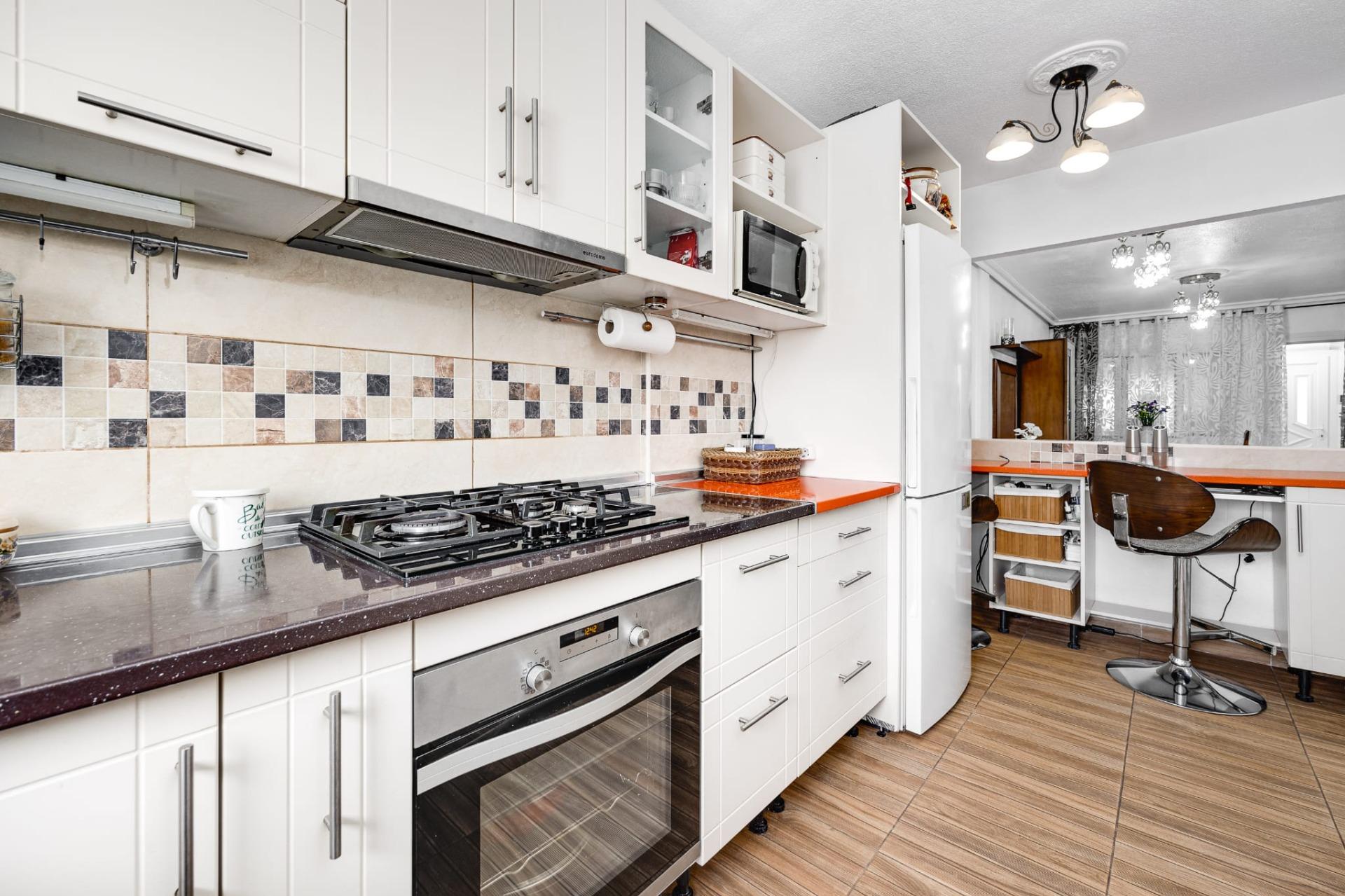 For sale - 3 Bedroom 1 Bathroom Town House in Torrevieja - Calas Blanca  - Alicante