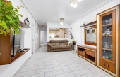 27-353-457-11-924/77138, 3 Bedroom 1 Bathroom Town House in Torrevieja