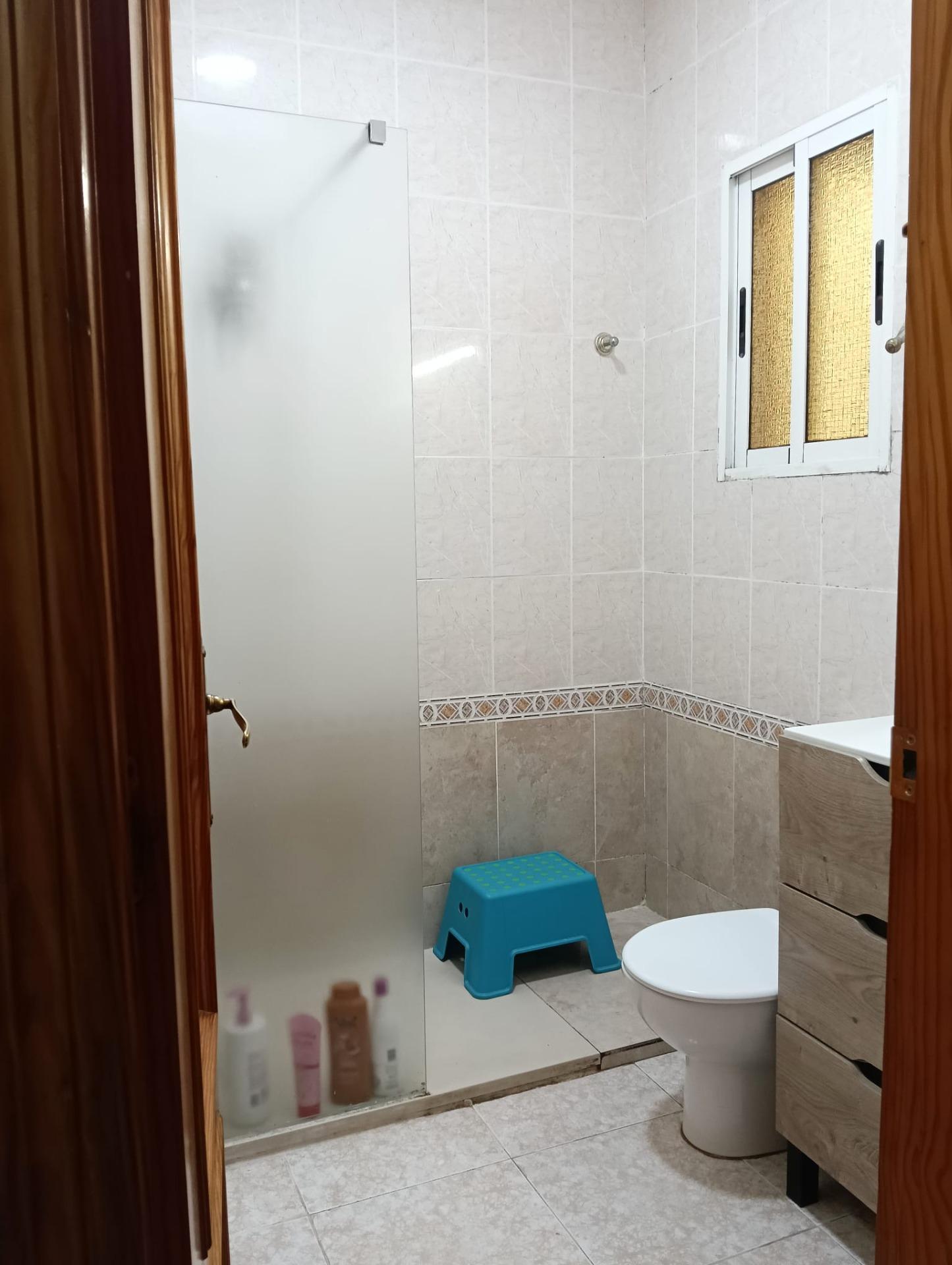 For sale - 4 Bedroom 1 Bathroom Town House in Torrevieja - Torretas  - Alicante