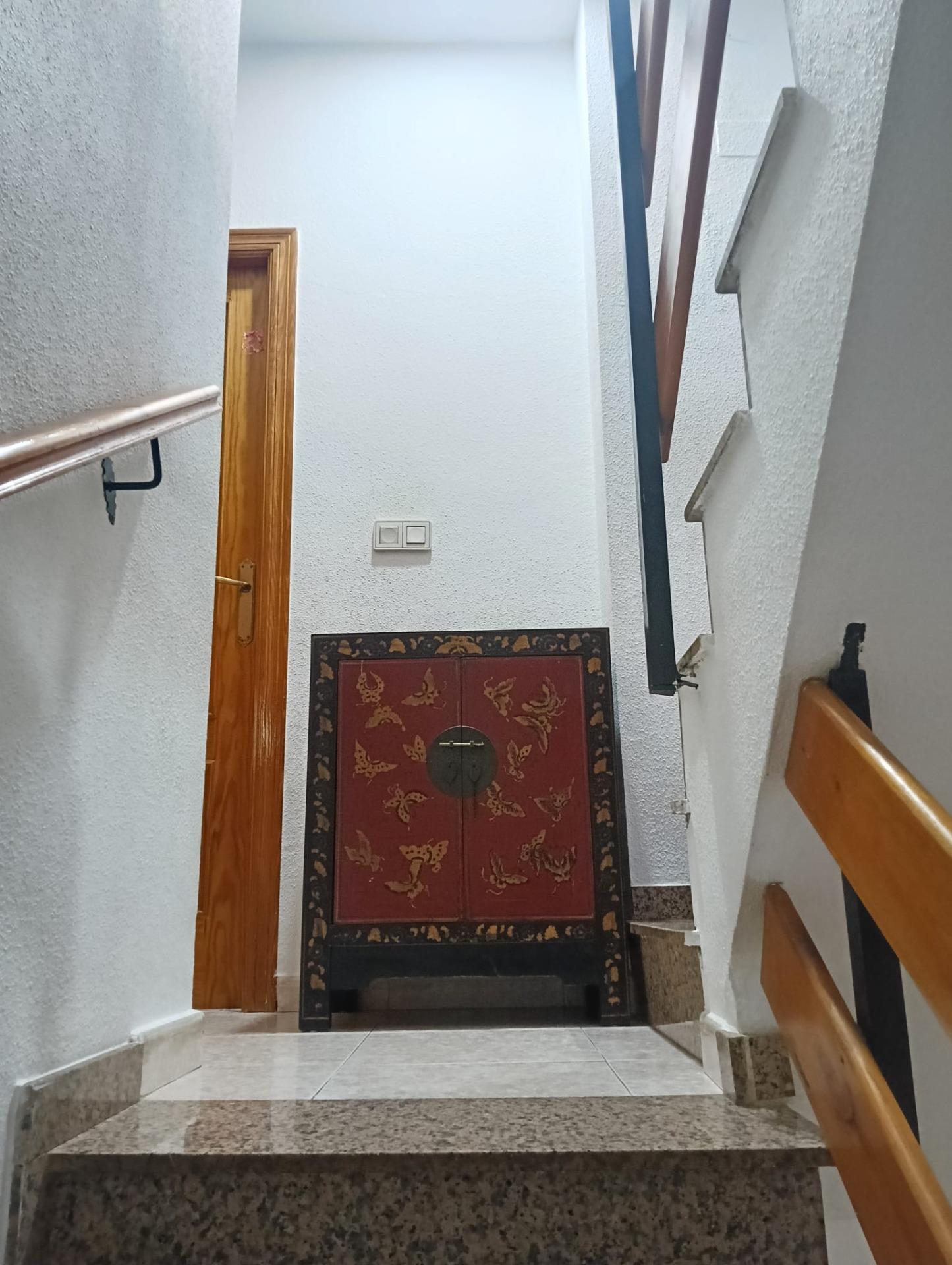 For sale - 4 Bedroom 1 Bathroom Town House in Torrevieja - Torretas  - Alicante