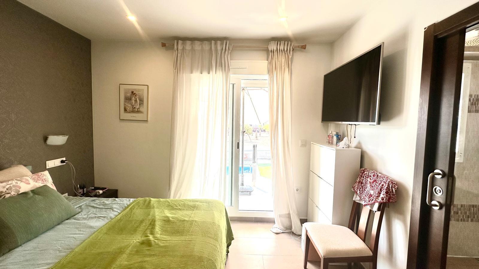 For sale - 2 Bedroom 1 Bathroom Town House in Torrevieja - aguas nuevas  - Alicante