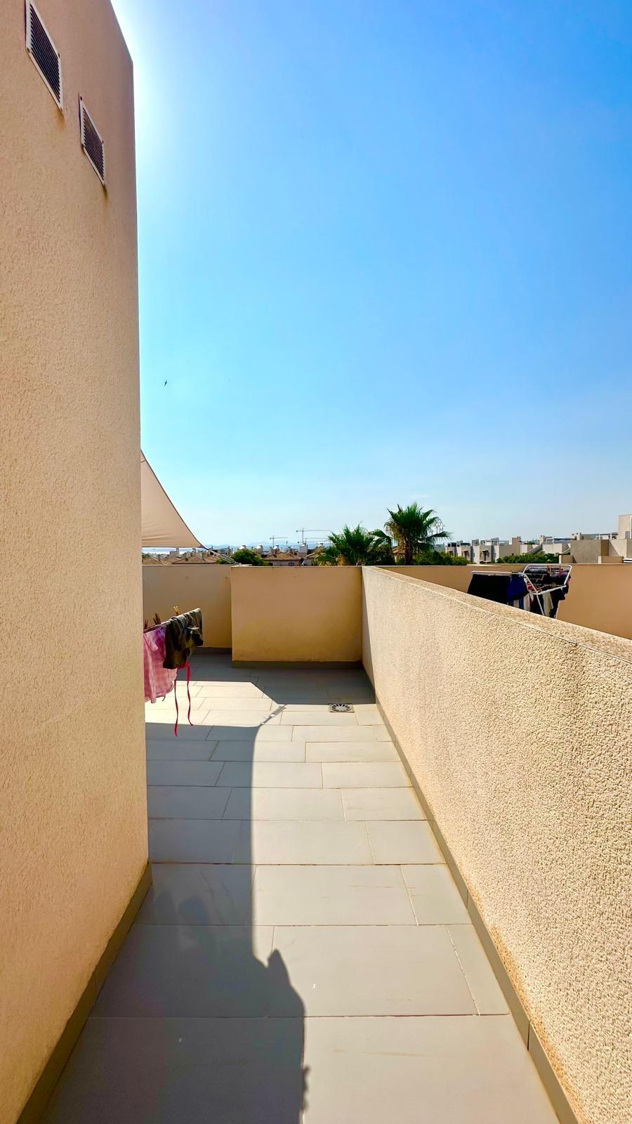 For sale - 2 Bedroom 1 Bathroom Town House in Torrevieja - aguas nuevas  - Alicante