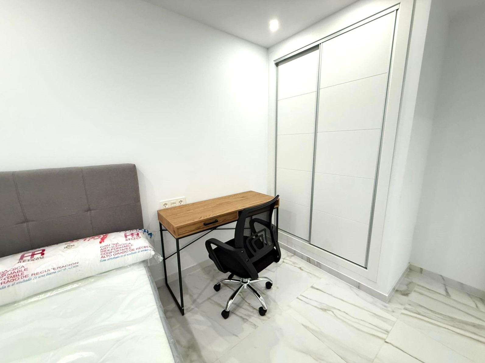 For sale - 2 Bedroom 2 Bathroom Apartment in Torrevieja - PARQUE DE LAS NACIONES  - Alicante