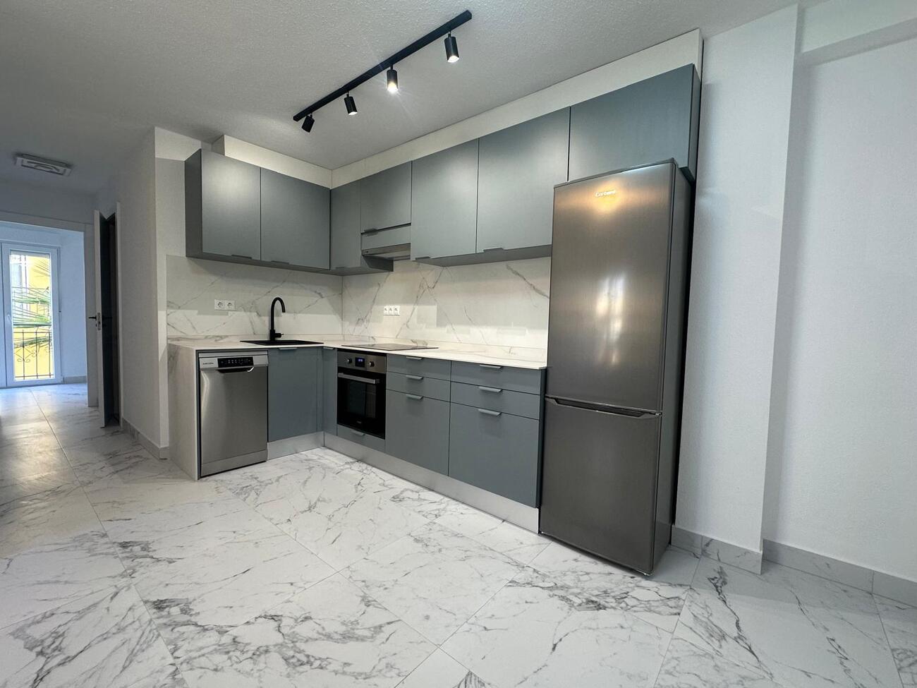 For sale - 3 Bedroom 1 Bathroom Apartment in Torrevieja - La Veleta  - Alicante