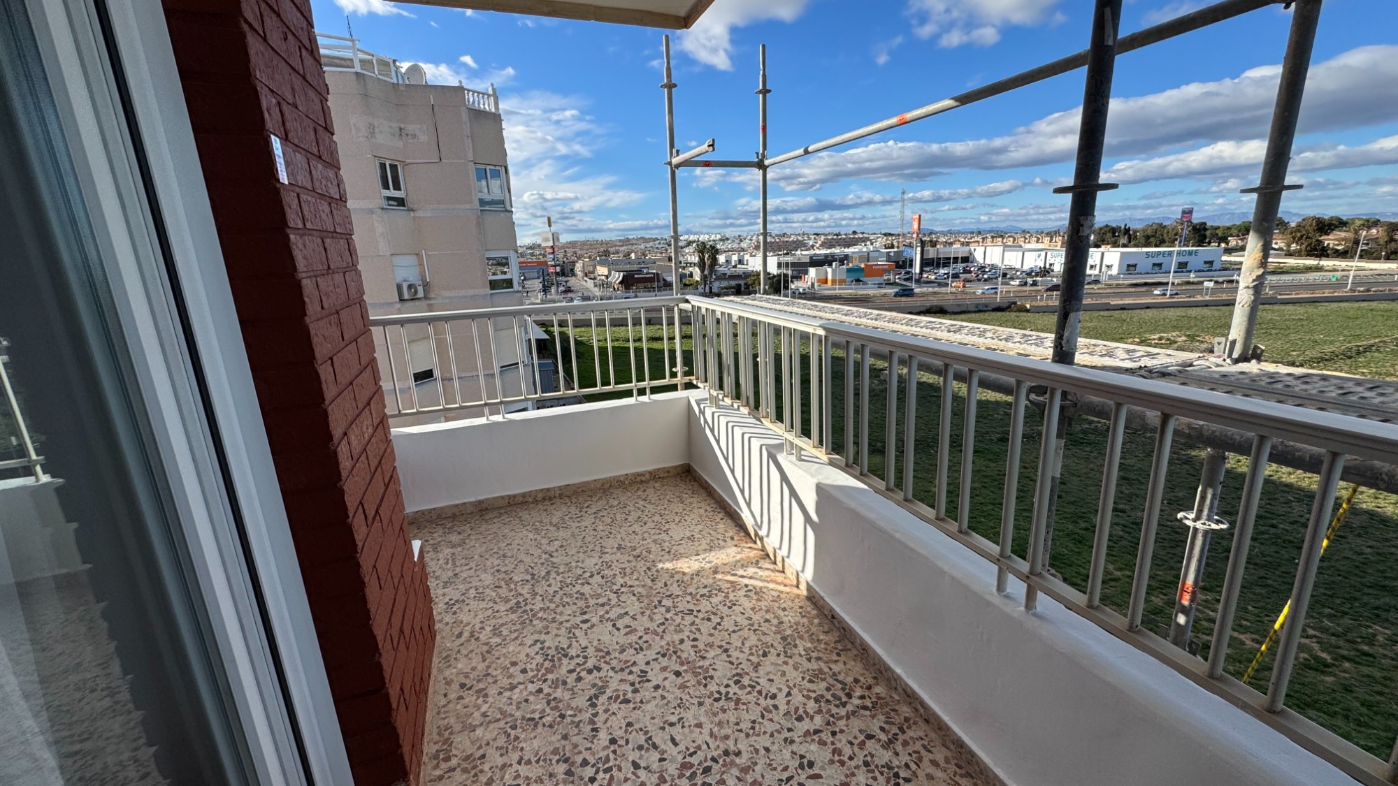 For sale - 2 Bedroom 1 Bathroom Apartment in Torrevieja - Costa Blanca  - Alicante