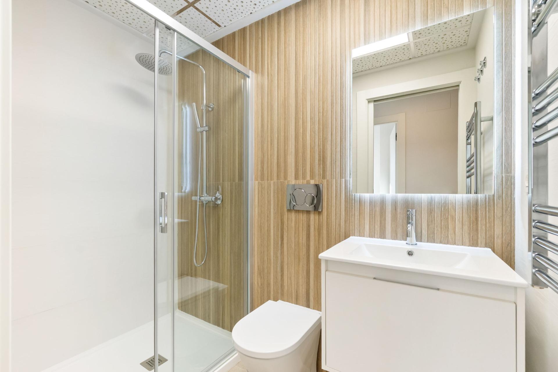 For sale - 2 Bedroom 2 Bathroom Apartment in Torrevieja - Playa Del Cura  - Alicante