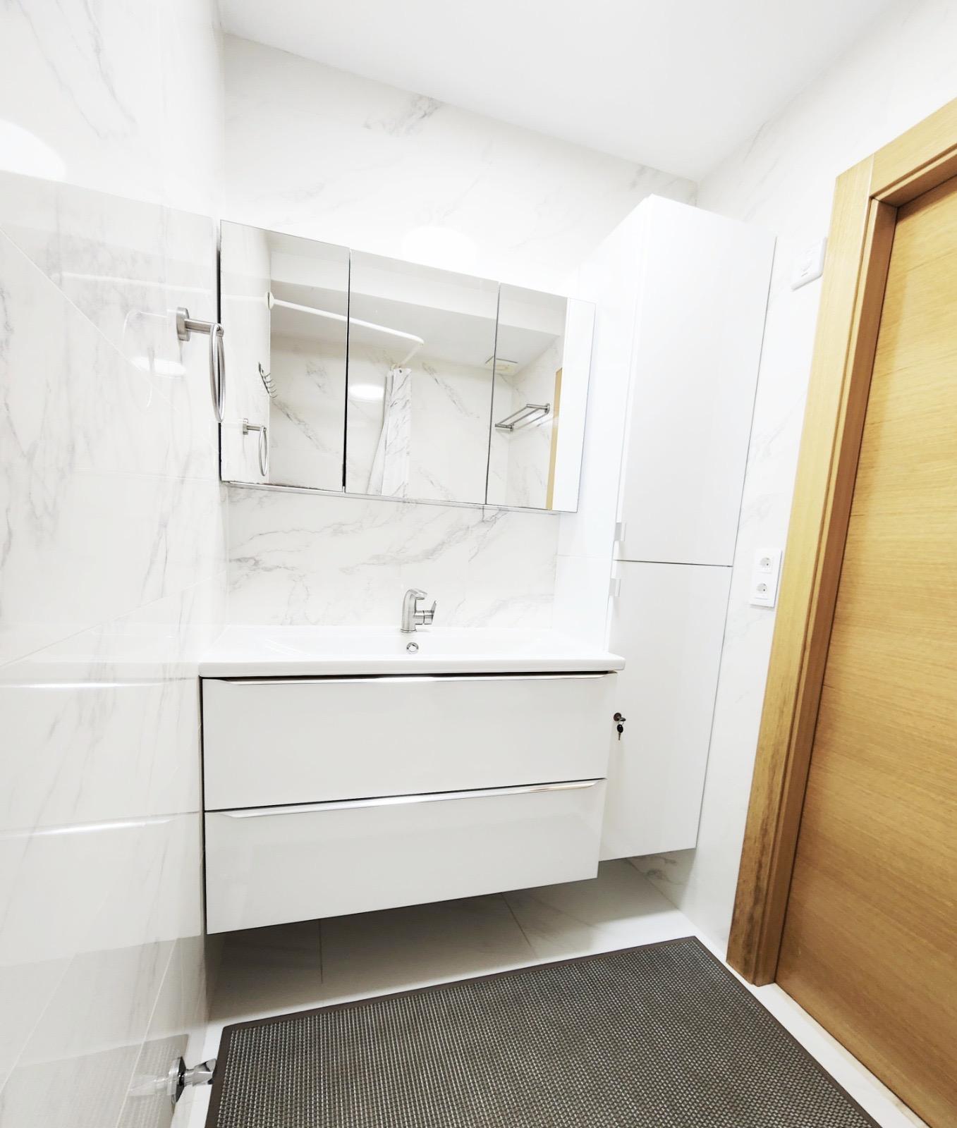 For sale - 3 Bedroom 1 Bathroom Apartment in Torrevieja - Playa Del Cura  - Alicante