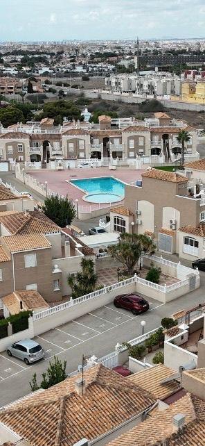 For sale - 3 Bedroom 2 Bathroom Quad House in Torrevieja - aguas nuevas  - Alicante