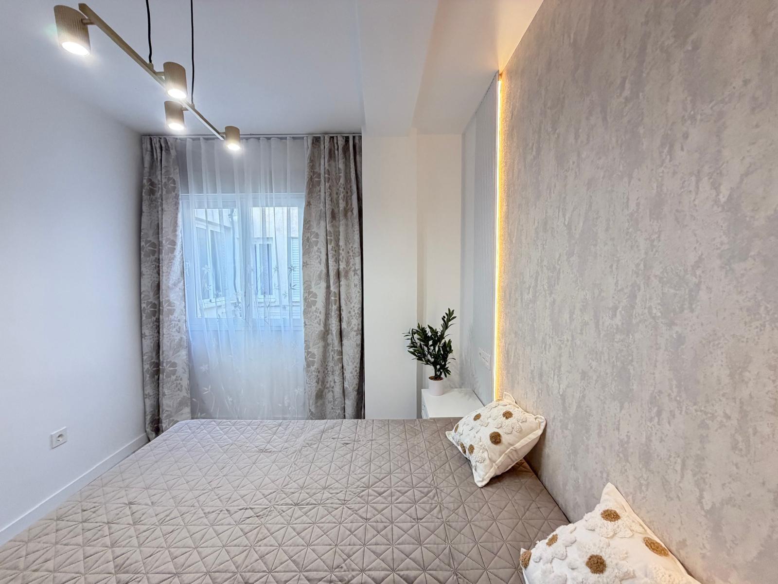 For sale - 3 Bedroom 1 Bathroom Penthouse in Torrevieja - Estacion De Autobuses  - Alicante