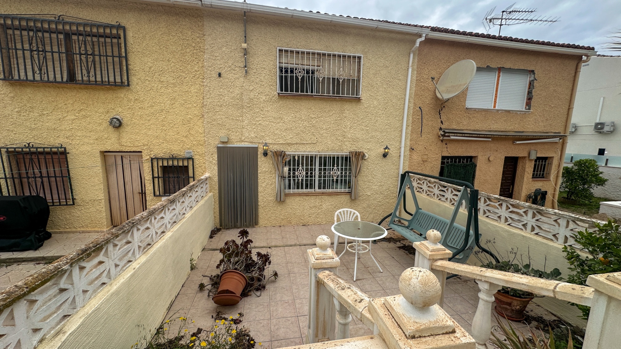 For sale - 2 Bedroom 2 Bathroom Town House in Torrevieja - Costa Blanca  - Alicante