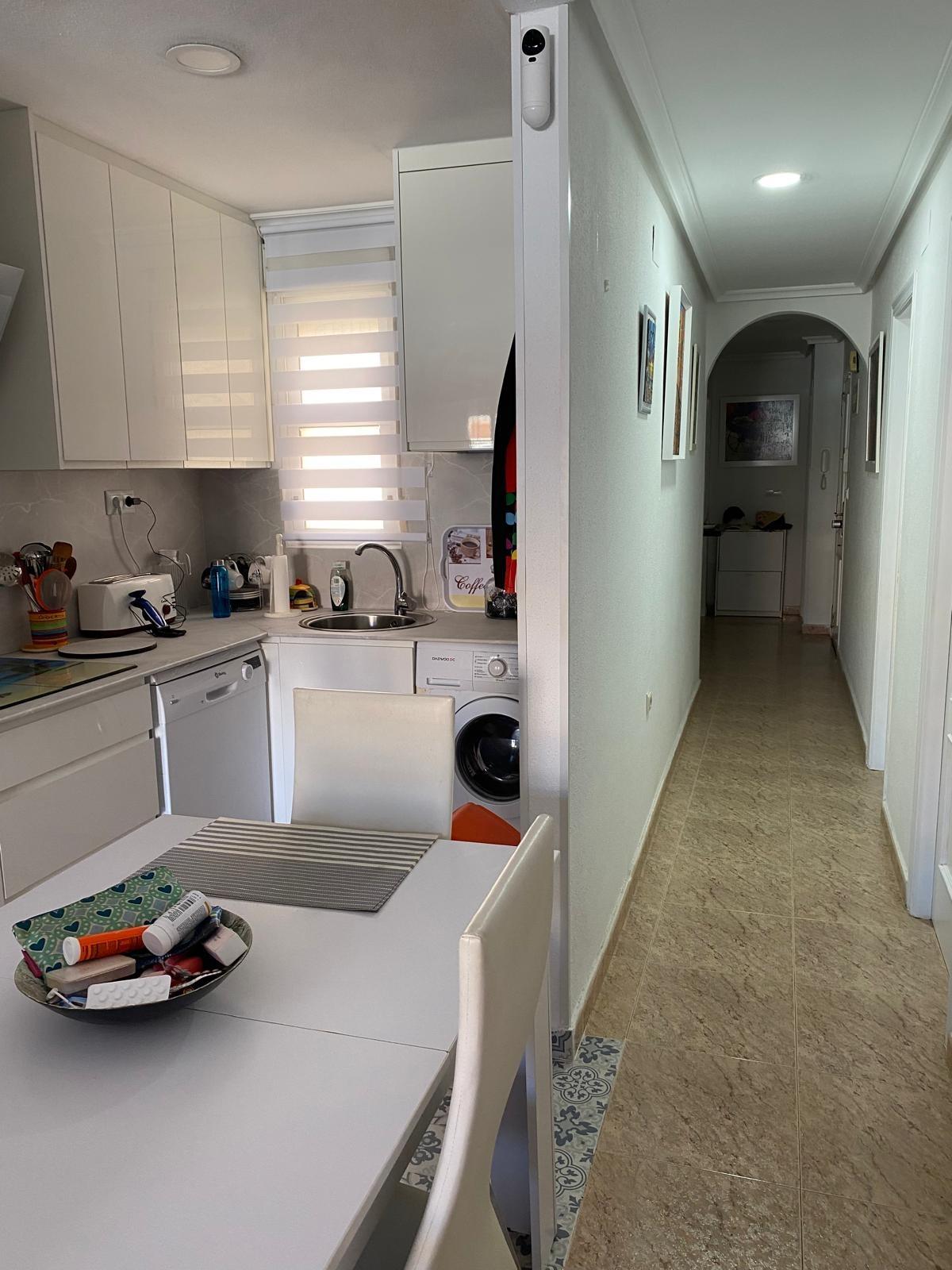 For sale - 3 Bedroom 2 Bathroom Penthouse in Torrevieja - Estacion De Autobuses  - Alicante